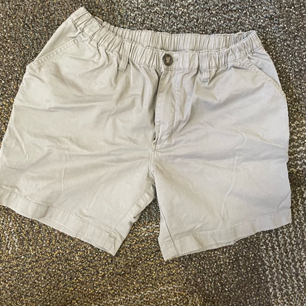 Chubbies Medium 7 inch inseam shorts Khaki